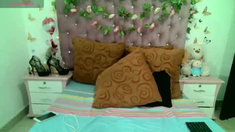 La valerie26 online show from 20, 2, 2025