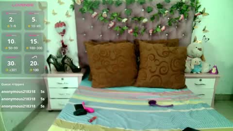 La valerie26 online show from 10, 3, 2025