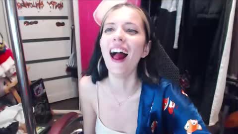 ValeriaXKiss online show from 4, 12, 2024