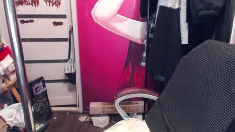 ValeriaXKiss online show from 7, 12, 2024