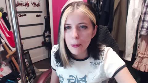ValeriaXKiss online show from 22, 2, 2025