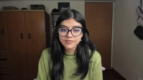 Val  online show from 18, 12, 2024