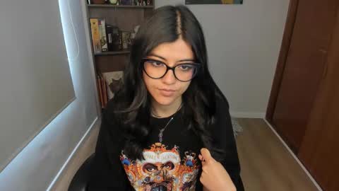 Val  online show from 19, 12, 2025