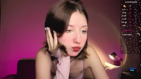 Snapshot of valerie_mooon chatting on 18, 3, 2026 Kristi moony online show from 18, 3, 2026