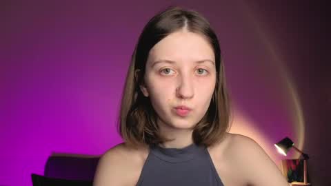 Snapshot of valerie_mooon chatting on 8, 4, 2026 Kristi moony online show from 8, 4, 2026