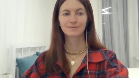 valerie_rose777 online show from 5, 1, 2025