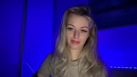 Snapshot of valerieluvsugar chatting on 7, 1, 2026 Valerie online show from 7, 1, 2026