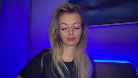 Snapshot of valerieluvsugar chatting on 19, 2, 2026 Valerie online show from 19, 2, 2026