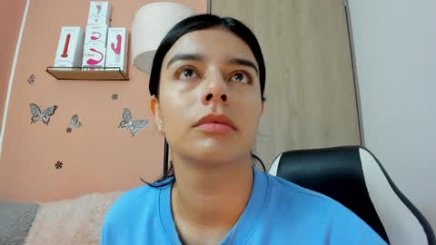 Snapshot of valerihouse chatting on 20, 1, 2025 Juli C online show from 20, 1, 2025