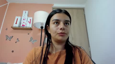 Snapshot of valerihouse chatting on 3, 2, 2025 Juli C online show from 3, 2, 2025