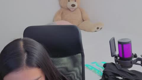 Snapshot of valerihouse chatting on 2, 2, 2026 Juli C online show from 2, 2, 2026