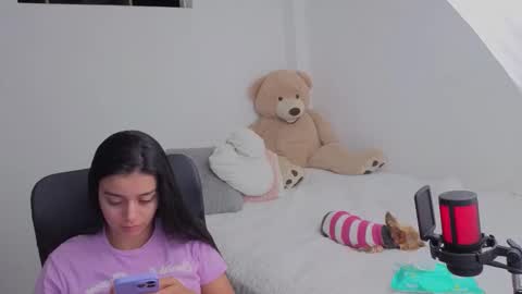 Snapshot of valerihouse chatting on 10, 2, 2026 Juli C online show from 10, 2, 2026