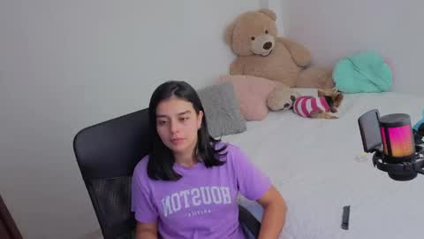 Snapshot of valerihouse_ chatting on 6, 6, 2026 valerihouse_ online show from 6, 6, 2026