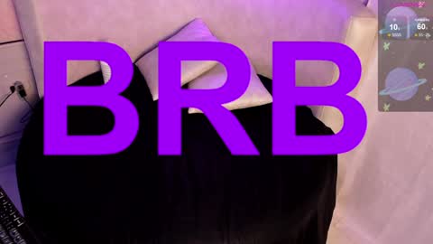 Valeria GomezGMT-5 2200-0600 online show from 5, 1, 2025