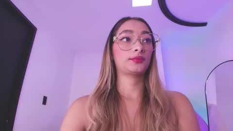 Snapshot of valery_97 chatting on 6, 2, 2026 Valeryn online show from 6, 2, 2026