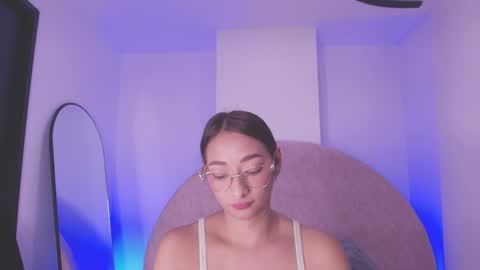 Valeryn online show from 2, 4, 2026