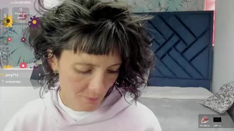 Snapshot of valery_more__ chatting on 30, 11, 2025 VALERY MORE online show from 30, 11, 2025