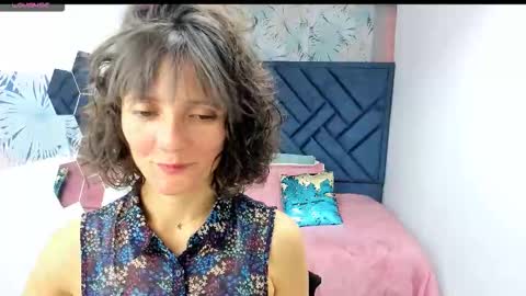 Snapshot of valery_more__ chatting on 24, 2, 2026 VALERY MORE online show from 24, 2, 2026