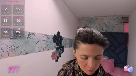 Snapshot of valery_more__ chatting on 28, 2, 2026 VALERY MORE online show from 28, 2, 2026