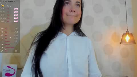 Snapshot of valery_smitd chatting on 5, 3, 2025 Valery online show from 5, 3, 2025