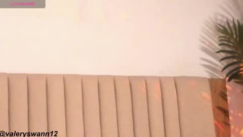 Valery swan1 online show from 3, 3, 2025