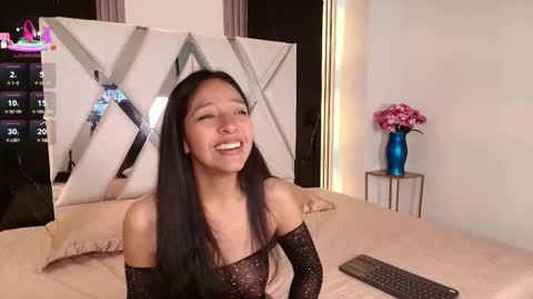 Snapshot of valery_wang chatting on 10, 3, 2025 Val online show from 10, 3, 2025