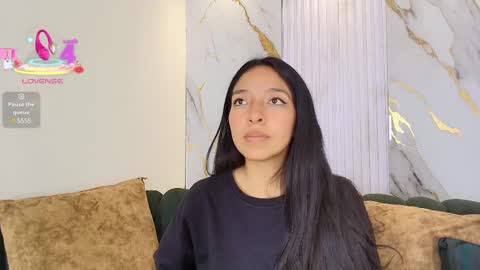 Snapshot of valery_wang chatting on 11, 3, 2025 Val online show from 11, 3, 2025