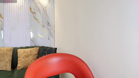 Snapshot of valery_wang chatting on 11, 3, 2025 Val online show from 11, 3, 2025