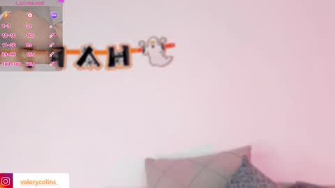 Snapshot of valerycolins chatting on 11, 11, 2025 call me Maria online show from 11, 11, 2025