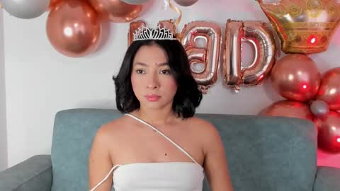 Snapshot of valerycolins chatting on 15, 11, 2025 call me Maria online show from 15, 11, 2025