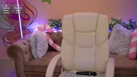 Snapshot of valerymurr chatting on 17, 12, 2025 V A L E R Y M U R online show from 17, 12, 2025