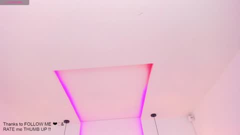 Snapshot of valerynova chatting on 5, 2, 2025 Carla online show from 5, 2, 2025