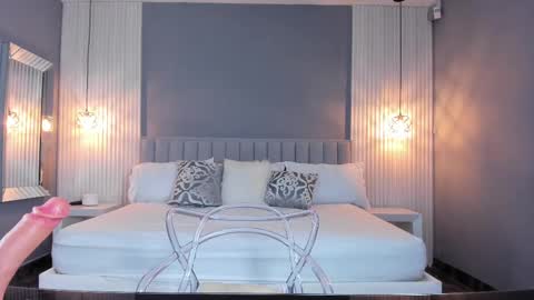 Snapshot of valerynova chatting on 5, 3, 2025 Carla online show from 5, 3, 2025