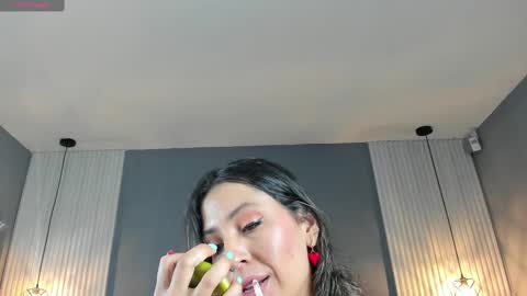 Snapshot of valerynova chatting on 6, 3, 2025 Carla online show from 6, 3, 2025