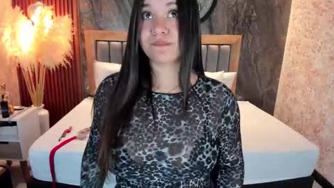 Valerie Shadey  online show from 28, 11, 2025