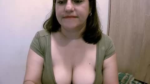 Snapshot of valerysquirtxxx chatting on 31, 12, 2024 VALERY SQUIRT online show from 31, 12, 2024
