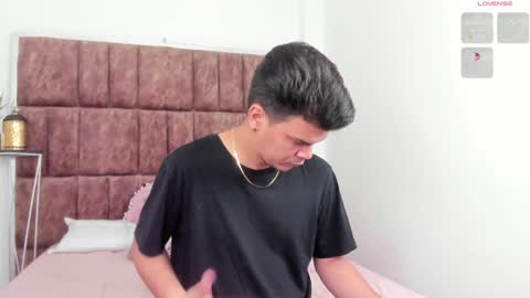 Snapshot of valerystonne_ chatting on 25, 1, 2025 Valery Stonne online show from 25, 1, 2025