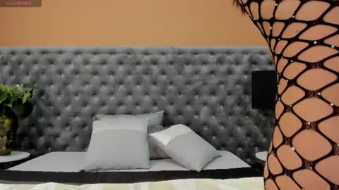 Snapshot of valesantodomingo chatting on 7, 7, 2026 Sofia online show from 7, 7, 2026