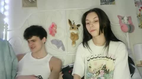 Snapshot of valesios chatting on 15, 12, 2025 valesios online show from 15, 12, 2025