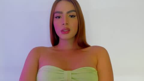Snapshot of valezny69 chatting on 2, 7, 2026 Valezny V online show from 2, 7, 2026