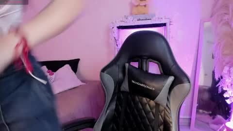 Snapshot of valk_diaz chatting on 25, 4, 2026 Valk online show from 25, 4, 2026