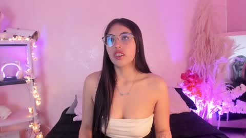 Snapshot of valk_diaz chatting on 18, 5, 2026 Valk online show from 18, 5, 2026
