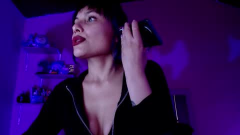 valkiry_ online show from 14, 11, 2025