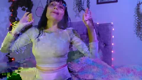 valkiry_ online show from 2, 4, 2026