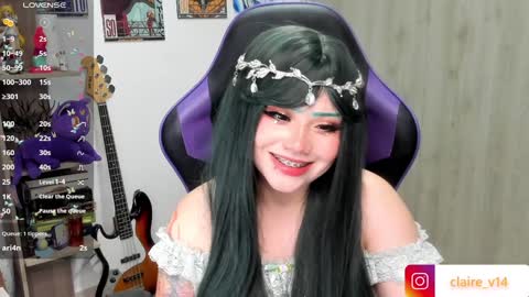 Snapshot of valkyrie_claire chatting on 10, 1, 2025 Valkyrie claire online show from 10, 1, 2025