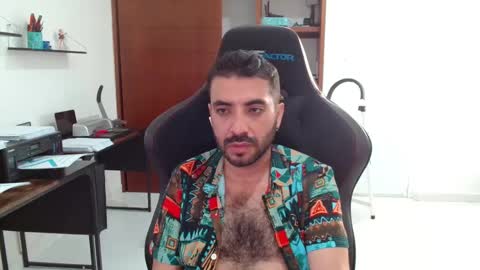 Snapshot of vallartamexi chatting on 9, 3, 2026 Roberto Carlos online show from 9, 3, 2026