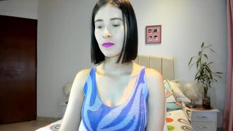 Snapshot of vallejo_macarena chatting on 2, 12, 2024 Macarena online show from 2, 12, 2024