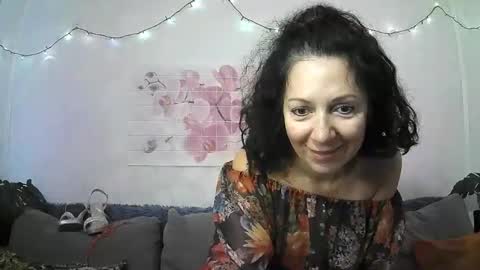 Snapshot of valleriwind chatting on 14, 5, 2026 ValleriWind online show from 14, 5, 2026