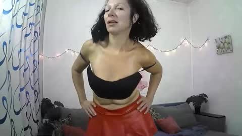 Snapshot of valleriwind chatting on 17, 5, 2026 ValleriWind online show from 17, 5, 2026