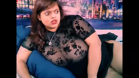 Snapshot of valleyval chatting on 25, 1, 2025 indianvalvet priya is back online show from 25, 1, 2025